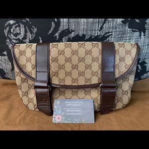 Authentic GUCCI Unisex Beltbag/ Fanny Pack